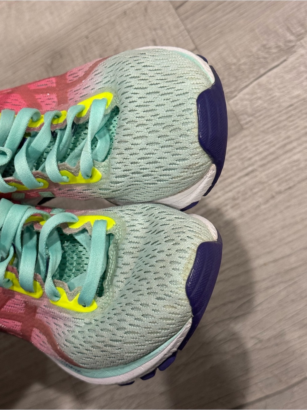 ASICS shoes - Picture 9 of 12